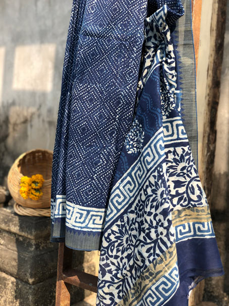 Hand Block Print Gicha Silk Bagru Saree With a Woven Border - Image 3