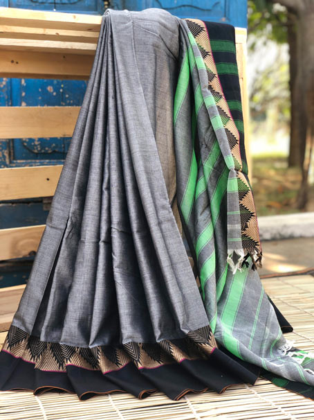 Grey Narayanpet Soft Cotton Saree With Black Woven Temple Border