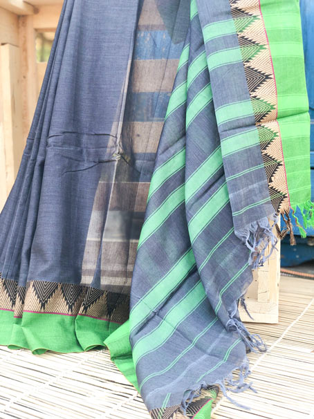 Handwoven Narayanpet Soft Cotton Saree With Green Woven Temple Border - Image 3