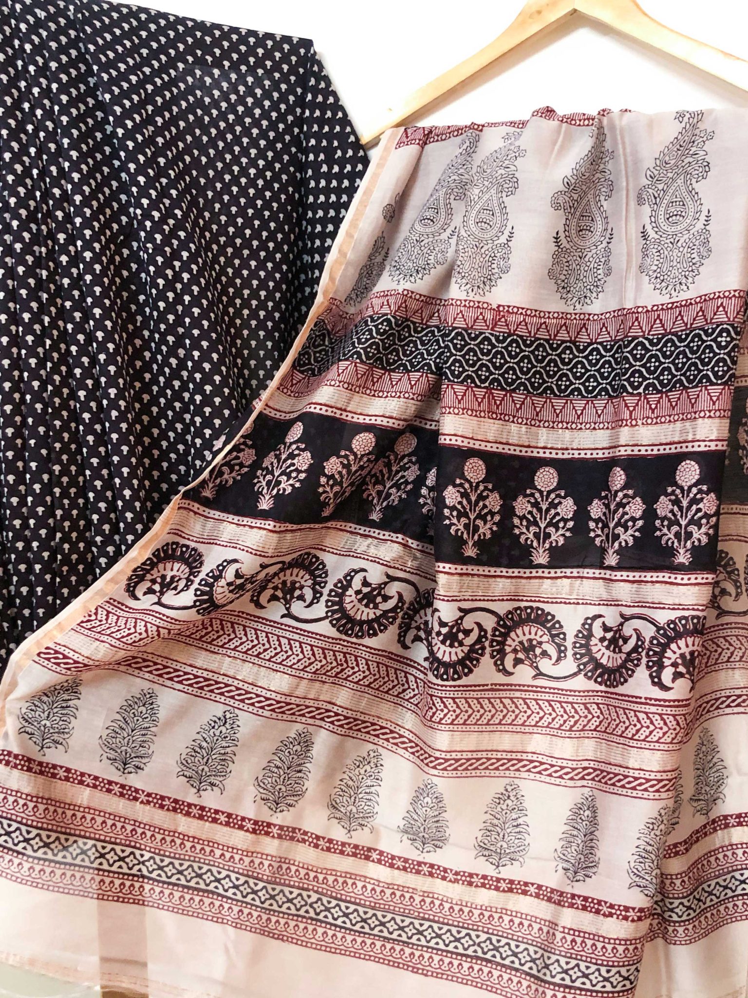 Black and beige coloured hand block print pure chanderi natural dyed Bagh saree - Image 3