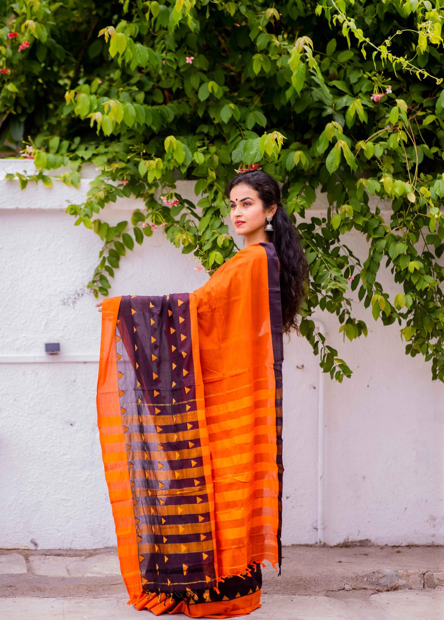 Orange and brown handwoven motifs narayanpet sico saree with woven stripped palla - Image 2